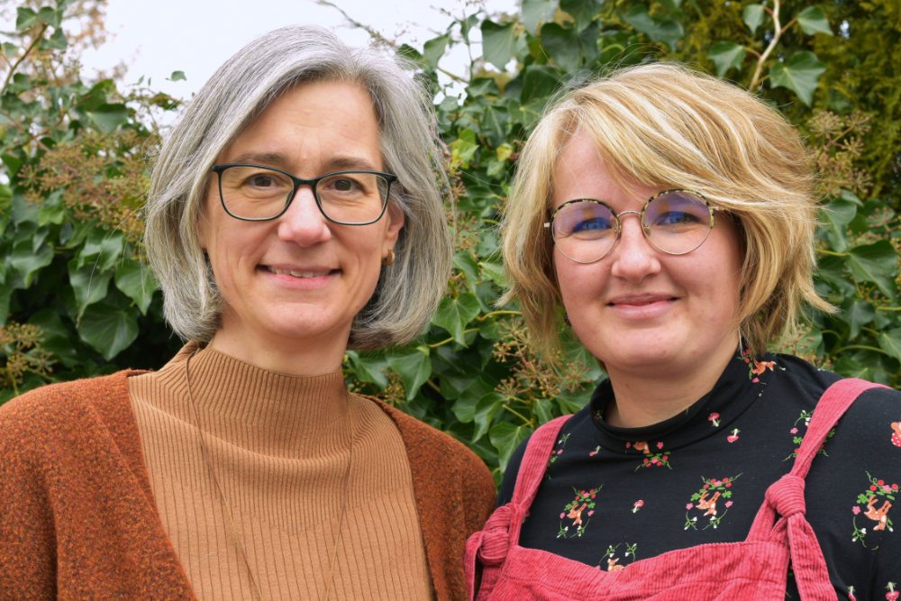 Kita-Bienenhaus-Murnau-Leitungsteam Leitungsteam der Kita Bienenhaus Susanne Teubner und Johanna Dehl